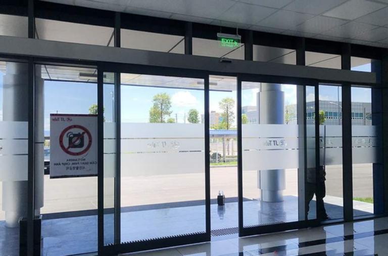 Cửa lùa mở tự động chất lượng, giá rẻ 2026 – Sự tiện nghi trong quá trình sử dụng