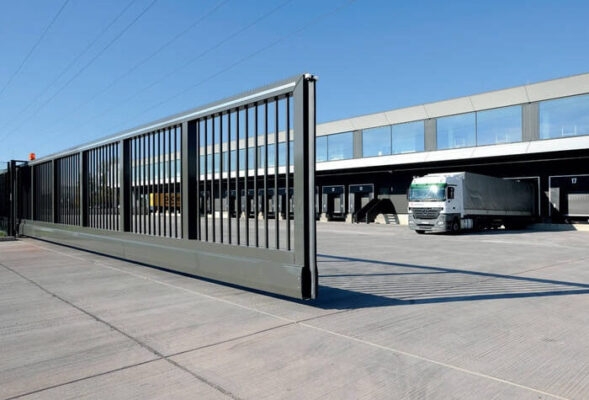 Các loại cửa tự động phổ biến trong công trình