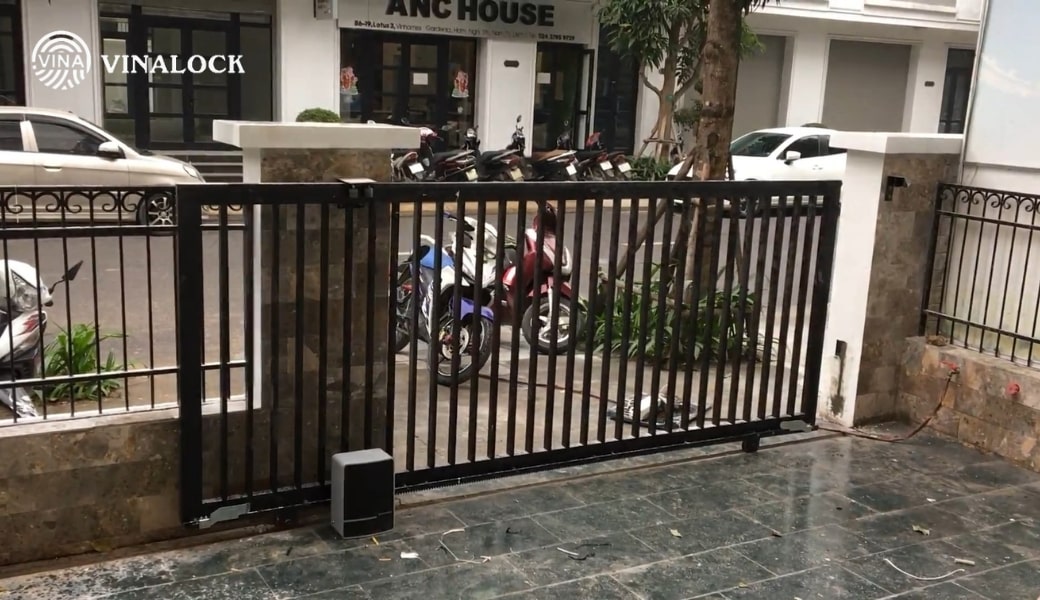 Cổng trượt ngang tự động