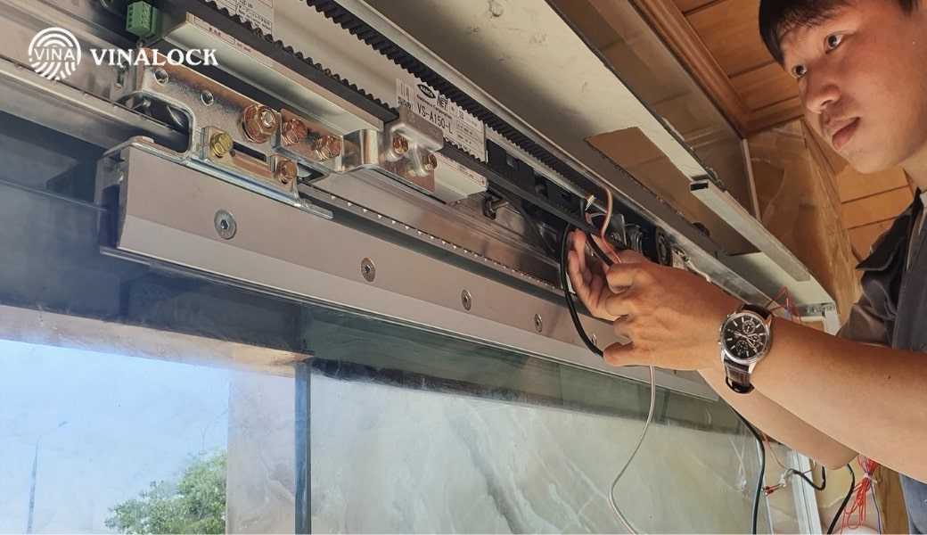 dịch vụ sửa chữa cửa tự động