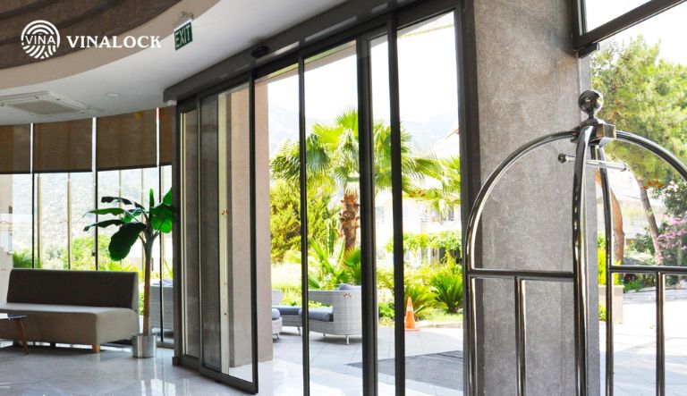 Cửa tự động không đóng được do cảm biến
