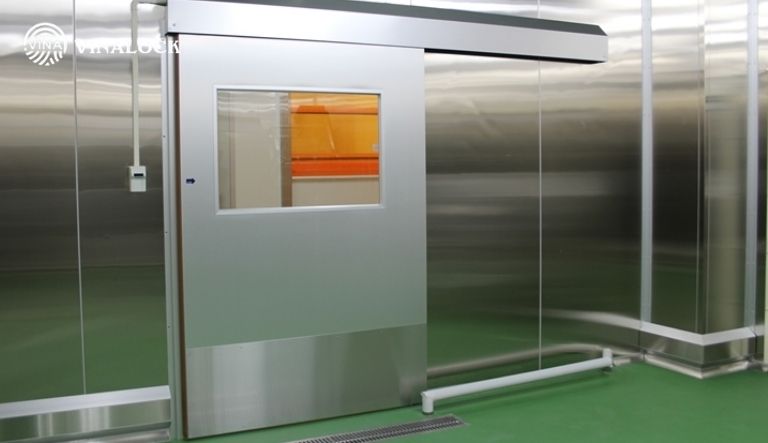 Triển khai cửa tự động phòng kỹ thuật thực tế