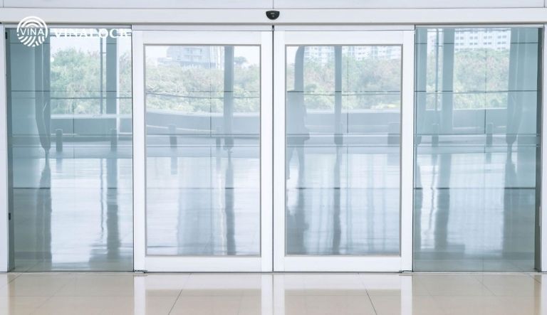 Chọn loại cửa phù hợp với công trình