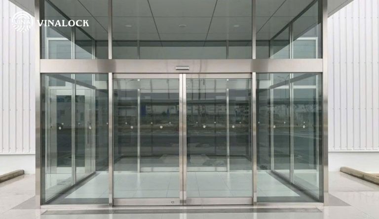 Cửa tự động có tốn nhiều điện không