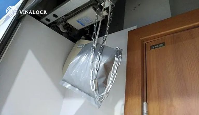 Dây xích cửa tự động