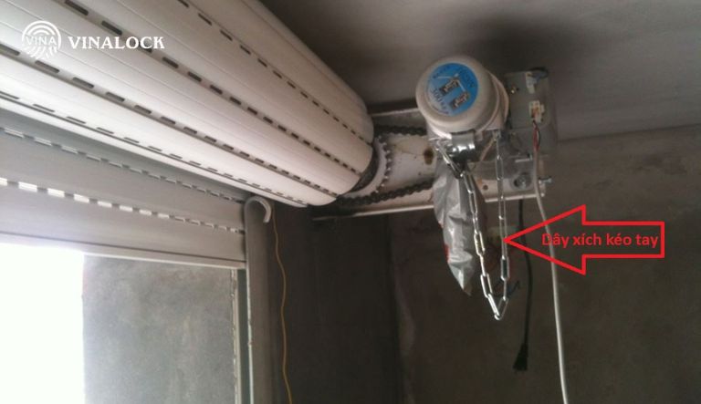 Có thể thay dây curoa bằng xích cho cửa tự động không